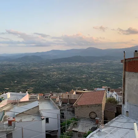 Dommu Montes E Mare Baunei